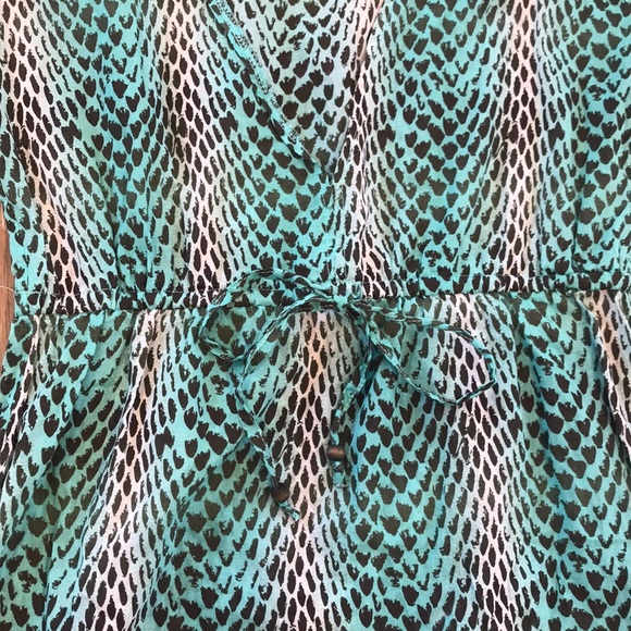 Capelli Swim Cover Up - Picture 4 of 6